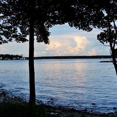 Вілла Dragonwood Castle On Waterfront With Stunning View Prospect Harbor Екстер'єр фото